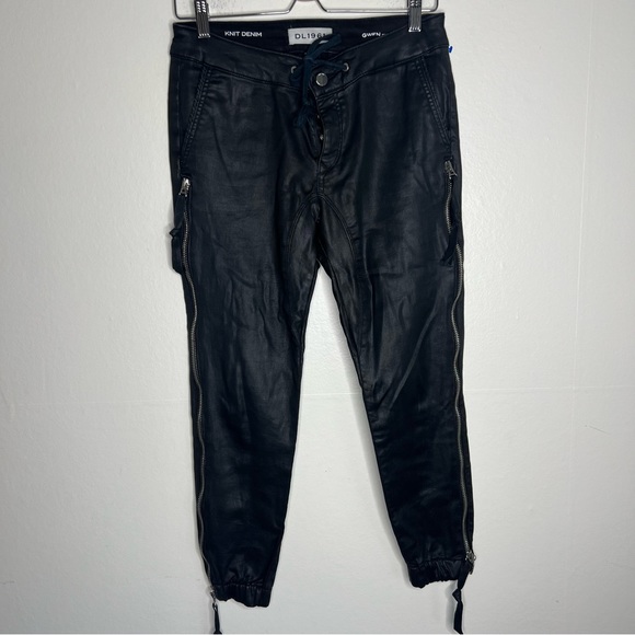 DL1961 Rare Gwen Jogger Black Wax Coated Functional Zipper Detail Sz 26